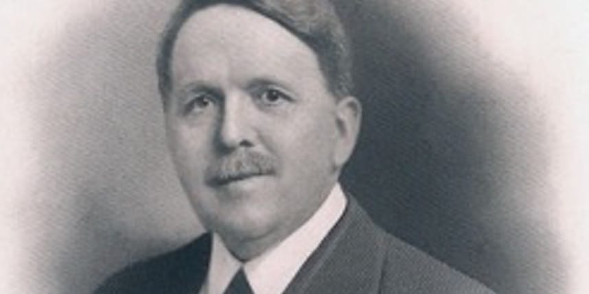 W. FitzGerald (1872 - 1942)