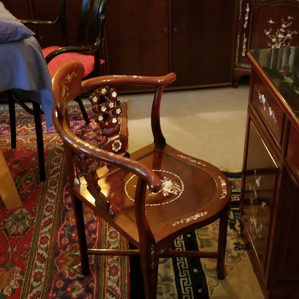 Baldassarre Laozu, sedia cinese cin decorazioni in madreperla